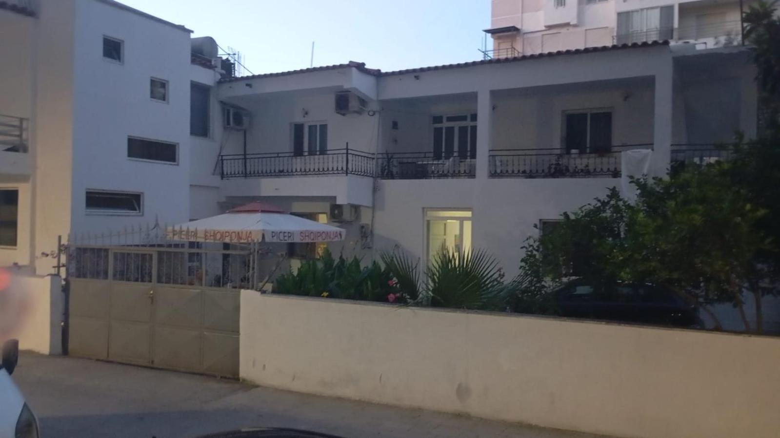 Durres Beach Rooms Εξωτερικό φωτογραφία